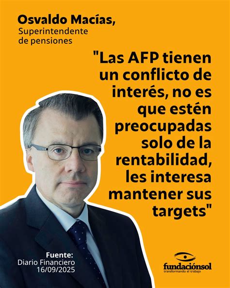 Foto del Superintendente de Pensiones Osvaldo Macías