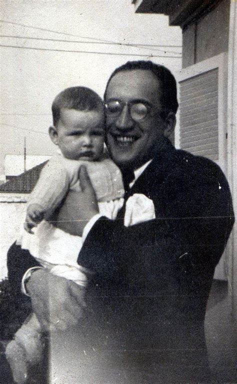 Foto histórica de José Yuraszeck o José Piñera de la época