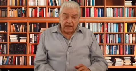 Don Francisco en un comercial de AFP Provida con la frase 