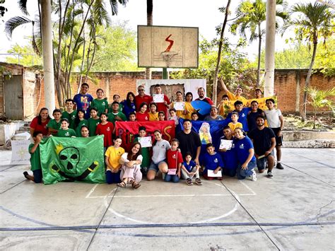 Foto histórica del Hogar infantil de Santa María