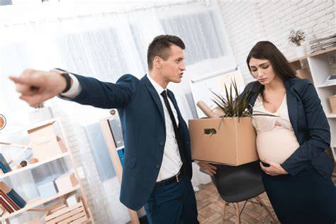 Infografía sobre la duración y protección del fuero maternal y parental