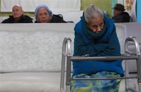 Infografía: Consecuencias físicas y emocionales del abandono en la tercera edad