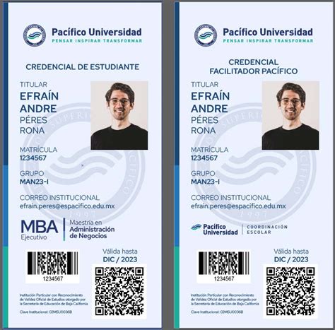 Fotografía de una credencial institucional con código QR en una escuela