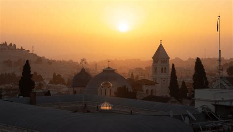 Foto antigua de la Fundación Magdala en Escazú