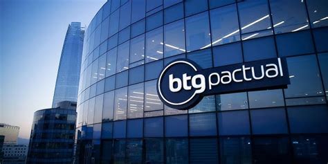 Mapa mundial mostrando la presencia de oficinas y operaciones de BTG Pactual en América Latina, Europa y Estados Unidos.