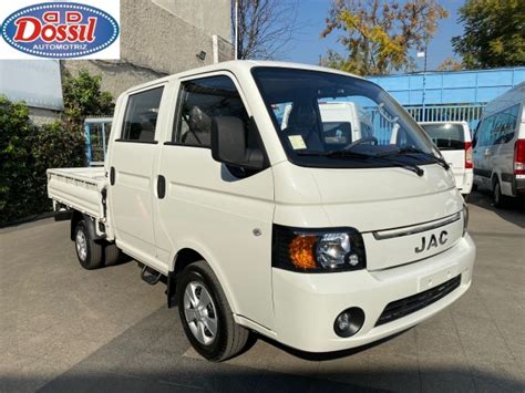 JAC X200 2025 cabina doble, vista lateral