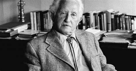 Retrato de Erik Erikson, un psicólogo y psicoanalista influyente