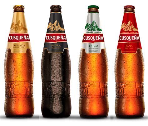 Botella de Cerveza Cusqueña con su logo