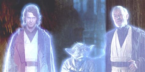 Yoda como fantasma de la Fuerza interactuando con Luke Skywalker