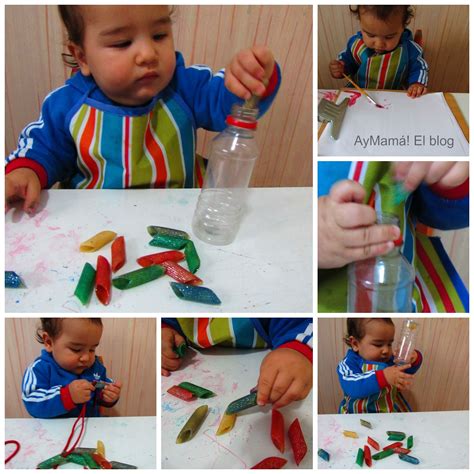 Foto de niños realizando actividades de motricidad fina