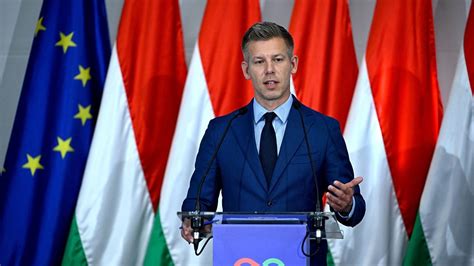 Conferencia de prensa de Péter Magyar en Budapest, Hungría, 13 de abril de 2026. (Foto: Attila Kisbenedek - AFP)