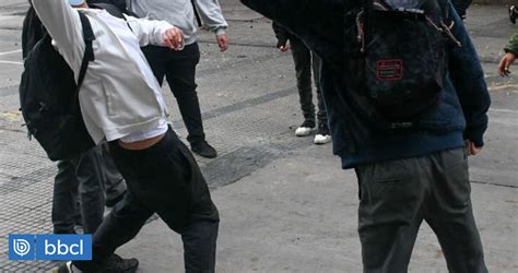 Infografía: estadísticas de denuncias por violencia escolar en Chile y niveles de fiscalización