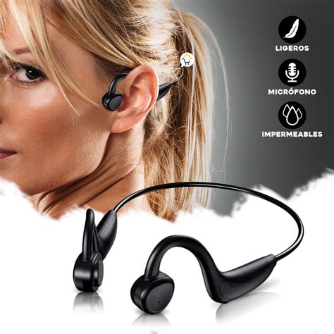 Foto de audífonos Hable Open Ear X7S en uso, destacando su diseño abierto