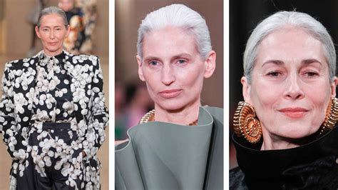Pasarela de Valentino con modelos mayores, celebrando la diversidad de edad