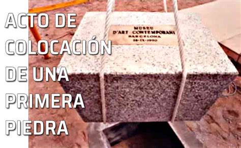 Ceremonia de colocación de la primera piedra de la Casa del Adulto Mayor en Curicó con autoridades y comunidad.