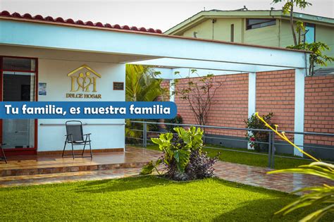 Fachada o entrada del Hogar de Ancianos 