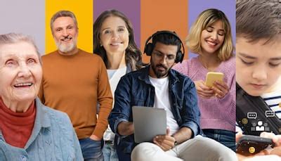 foto de personas de diferentes generaciones interactuando positivamente