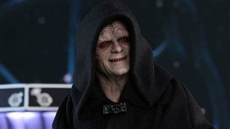 Duelo entre el Maestro Yoda y Darth Sidious en la oficina del Canciller