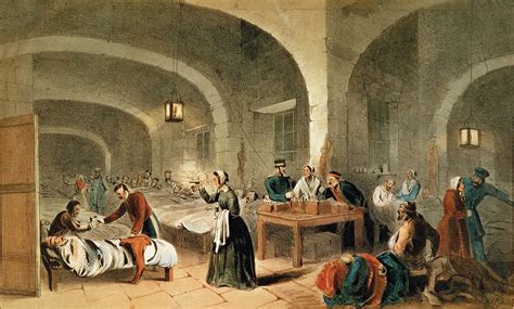 Ilustración de Florence Nightingale cuidando a soldados heridos durante la Guerra de Crimea