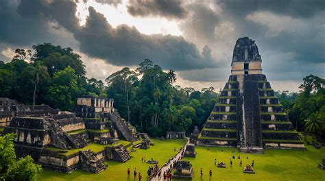 Diagrama que ilustra la distancia geográfica de los centros respecto a las comunas de origen de las familias y su impacto en la vinculación familiar.