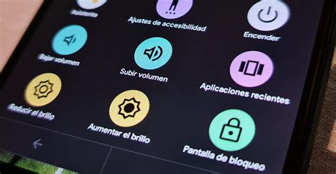 Captura de pantalla mostrando el icono del menú de accesibilidad en la barra de navegación de Android