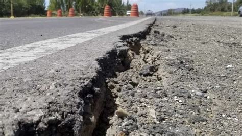 imagen de una construcción histórica mostrando posibles puntos de debilidad sísmica