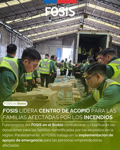 Equipo de profesionales del FOSIS y apoyos familiares interactuando con las comunidades