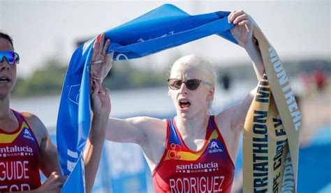 Retrato de la triatleta paralímpica Susana Rodríguez