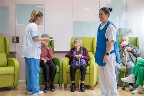 Infografía: Servicios que ofrecen las residencias de ancianos