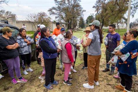 Representación de familias afectadas por crisis económicas o sanitarias