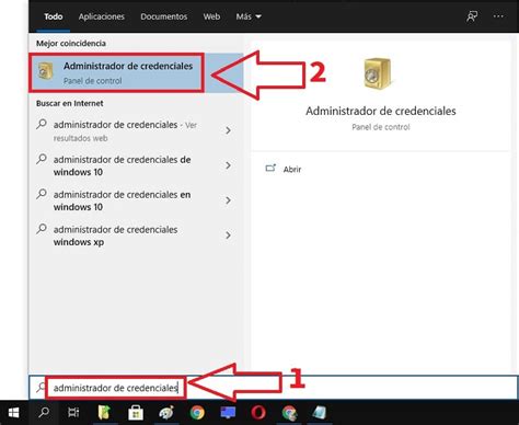 Captura de pantalla del Administrador de Credenciales de Windows mostrando las secciones de Credenciales de Windows y Credenciales Genéricas, con las opciones de agregar o quitar credenciales.