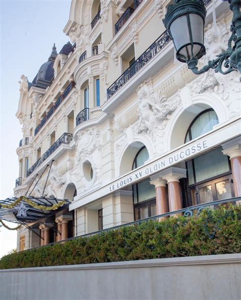 Fotografía del Hotel Montecarlo, uno de los establecimientos utilizados en las adopciones ilegales