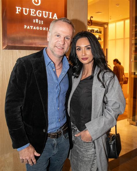 Felipe Kast presentando su propuesta de reforma del Sename