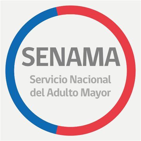 Logotipo de SENAMA y adultos mayores interactuando