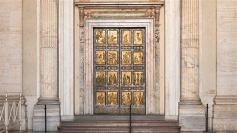 Puerta Santa en la Basílica de San Pedro