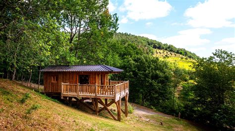 Foto panorámica de las cabañas o del entorno del campo de veraneo
