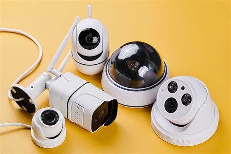 Fotografía de un domicilio con cámaras de seguridad discretas