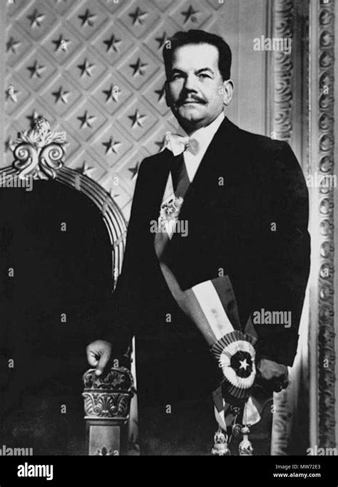 Foto de Pedro Aguirre Cerda al final de su mandato o en un homenaje póstumo