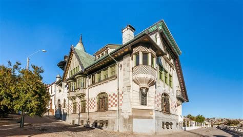 Edificio histórico de Valparaíso que podría ser la sede de una asociación