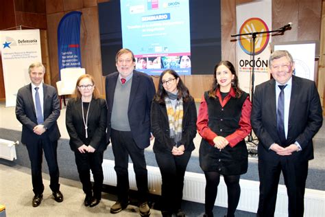 Participantes en un seminario sobre justicia juvenil