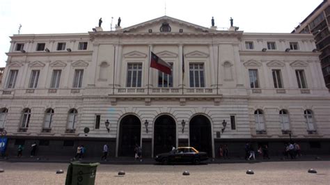 Fachada de la Municipalidad de Santiago
