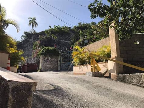 Foto de la residencia del expresidente Jovenel Moïse después de los registros