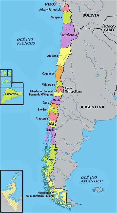 Infografía o mapa de Chile mostrando la distribución de las Direcciones Regionales y centros de SENAME