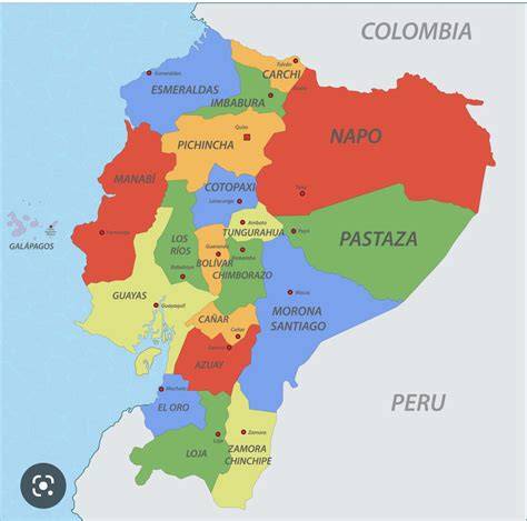 Mapa de Ecuador destacando zonas de intervención educativa o logo de UNESCO/ECW