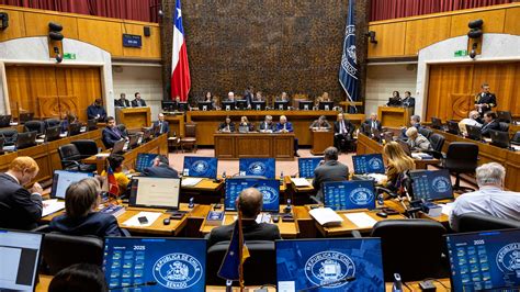 Foto del Hemiciclo del Senado de Chile durante la sesión