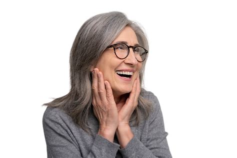 fotografía de una mujer mayor sonriendo, Juanita Pérez Bazuarte