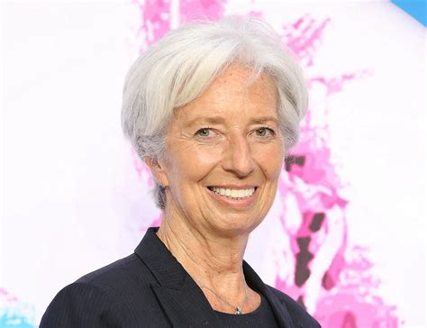 Infografía comparativa de la trayectoria de Christine Lagarde en el FMI y el BCE