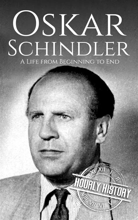 Oskar Schindler en Argentina, posando junto a su criadero fallido