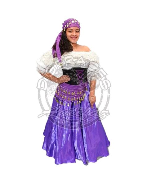 Ilustración clásica de una gitana adivina en un entorno rural o cortesano del Siglo de Oro español.