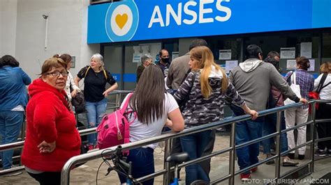 Infografía: Calendario de pagos ANSES para jubilaciones y pensiones en mayo de 2026 por terminación de DNI